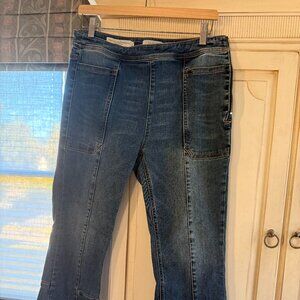Pilcro Kick Flare Jeans